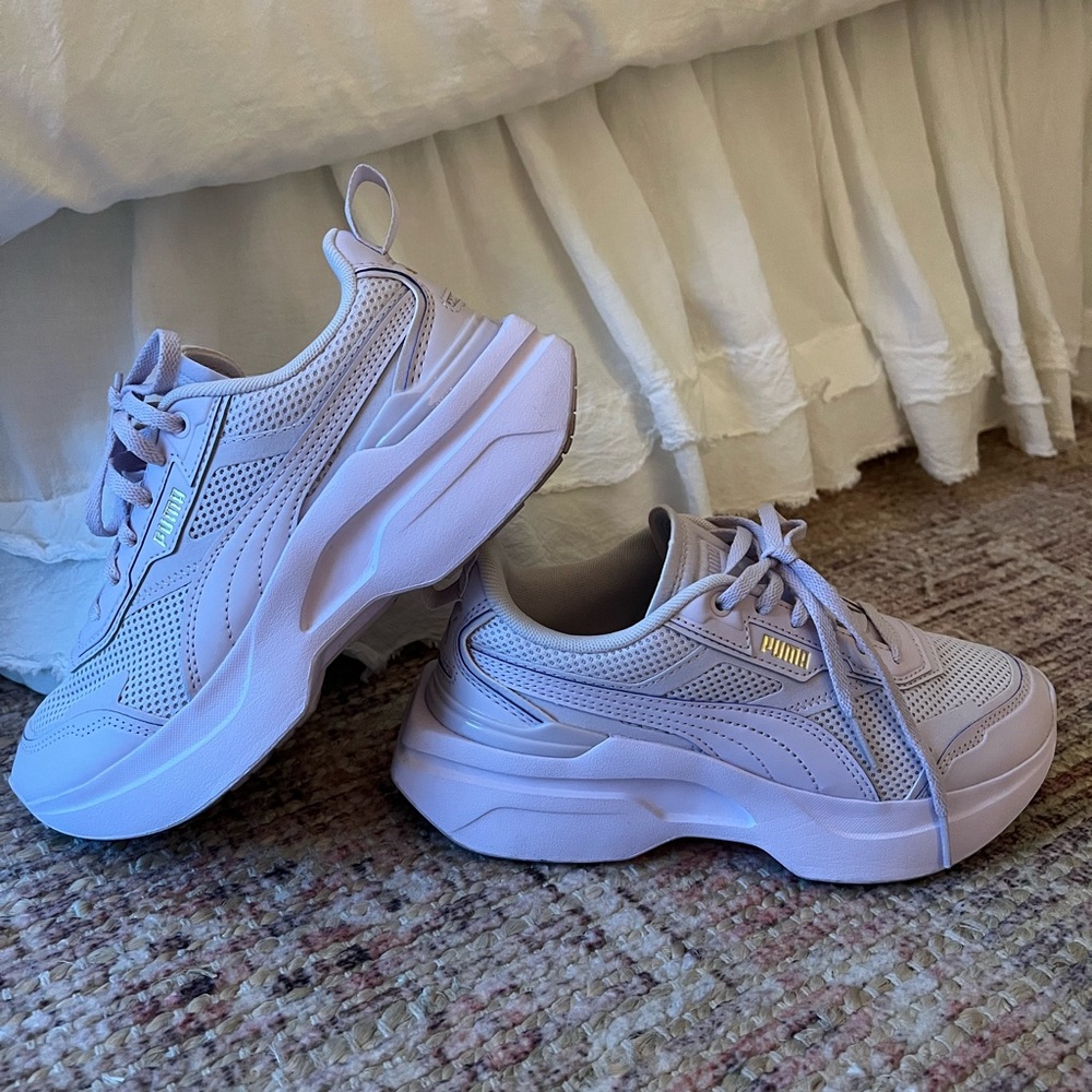 PUMA Women's Sneakers - Light Purple